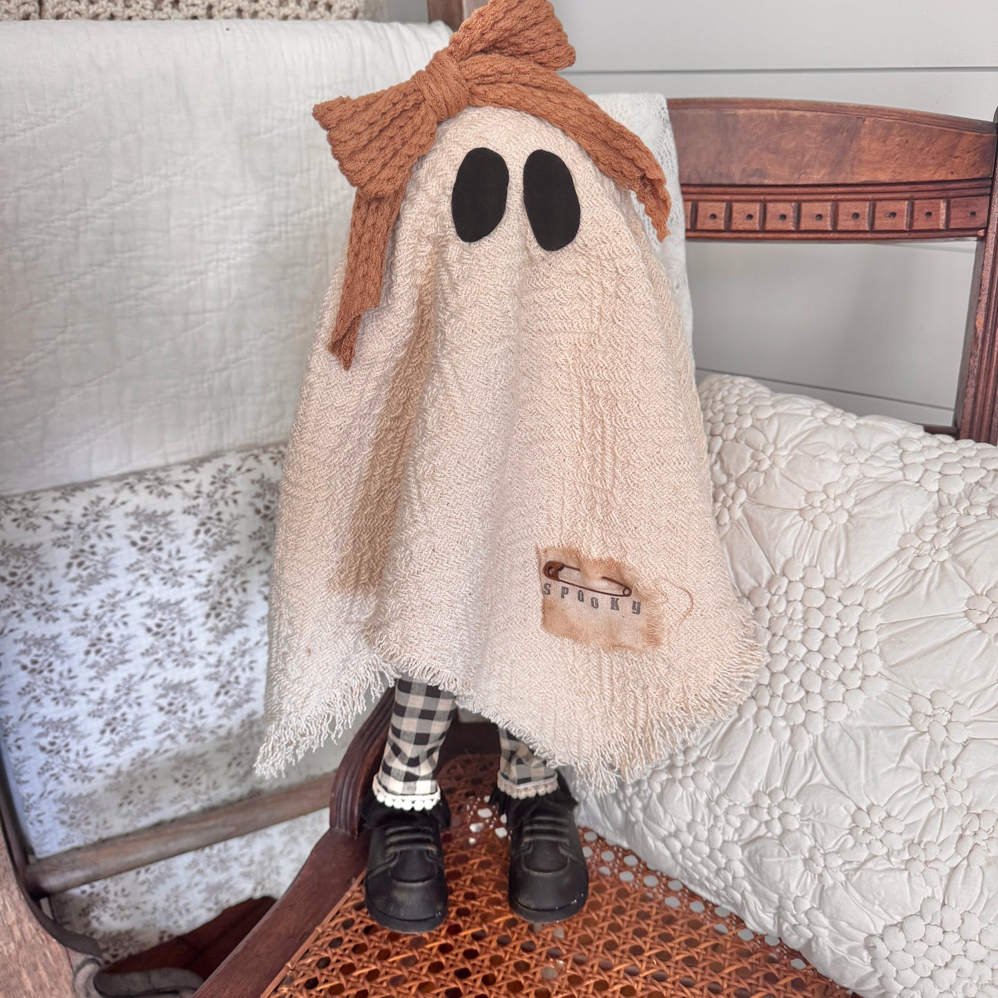 Standing Ghost Form