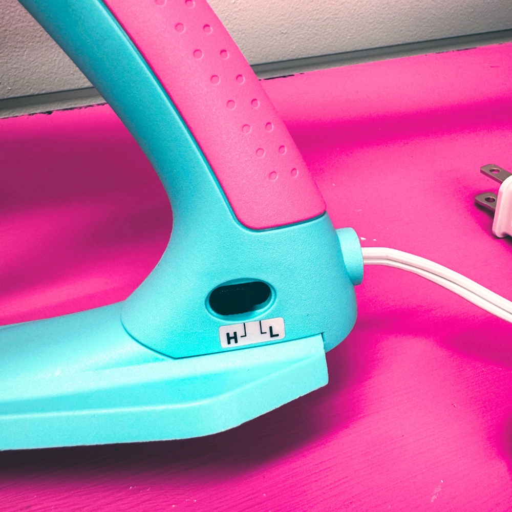 The Celebration Co. Exclusive Dual Temp Full-Size Hot Glue Gun