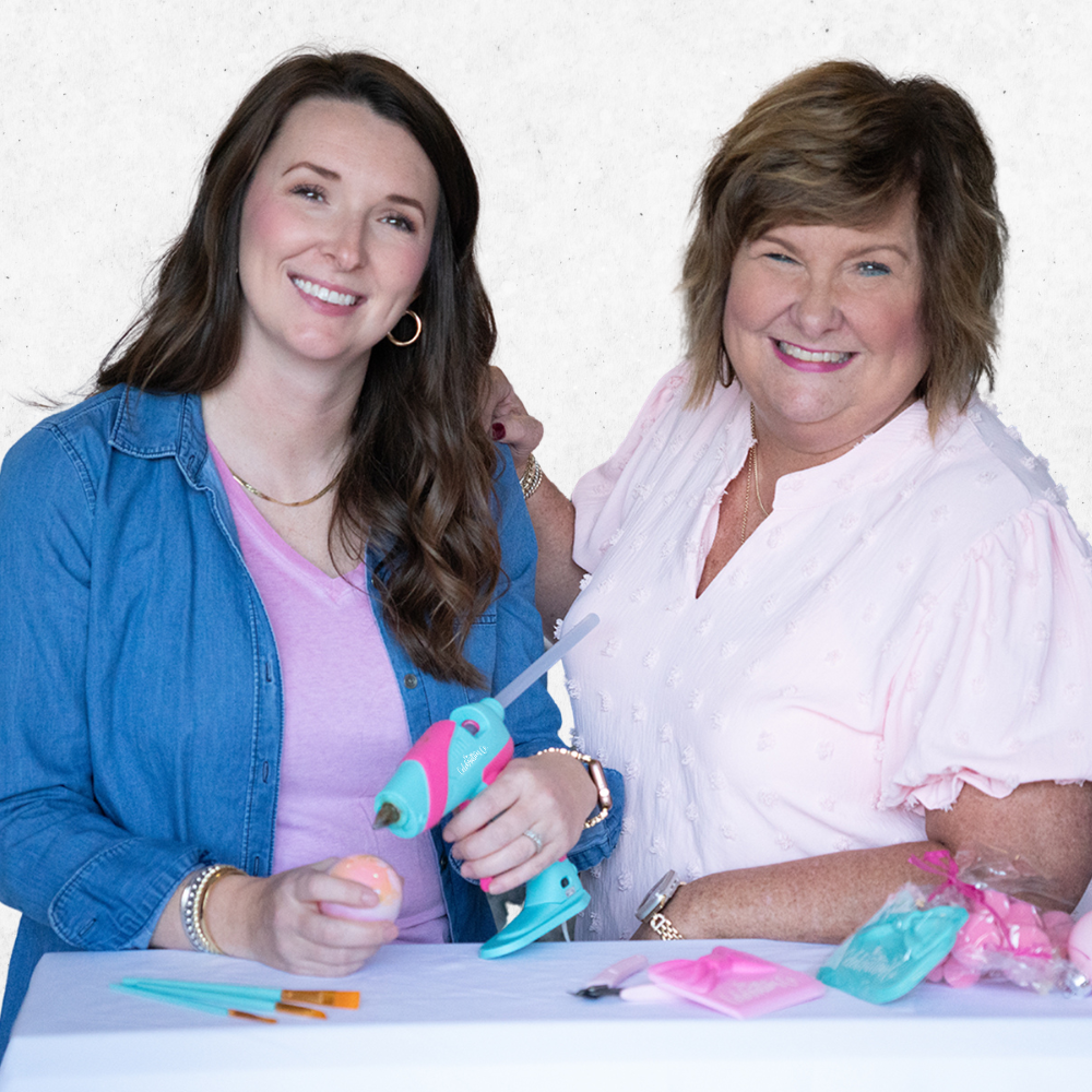 The Celebration Co. Exclusive Dual Temp Full-Size Hot Glue Gun