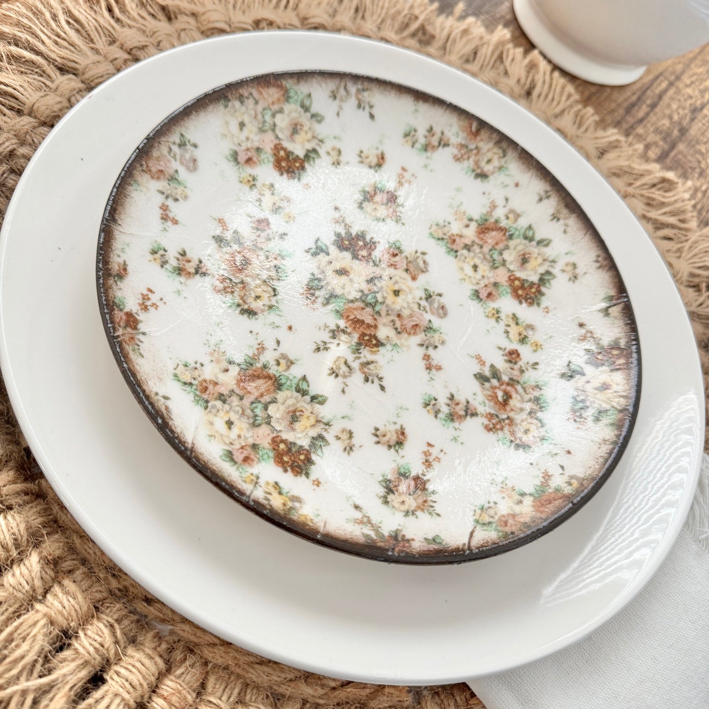 Floral Design - Craft Paper (Freebie)
