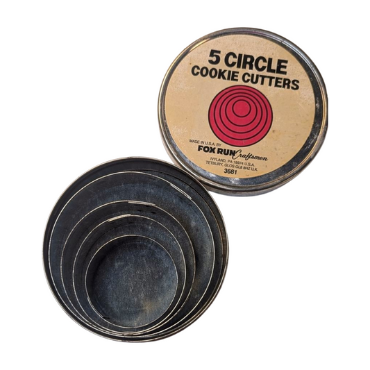 Vintage Circle Cookie Cutter Set in Tin-  vintage- The Celebration Co.