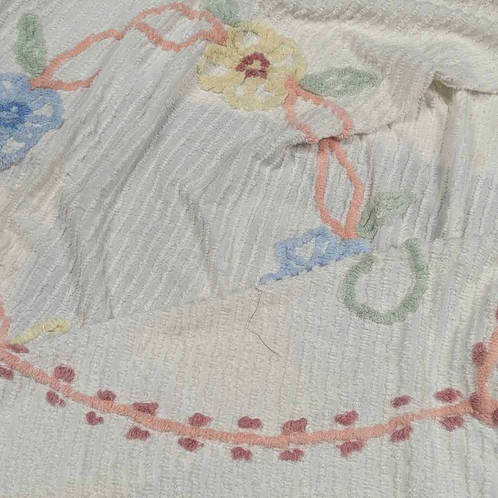 Vintage Chenille Bedspread Fat Quarter - Blush Blossom Chenille (Approx. 18" x 20")