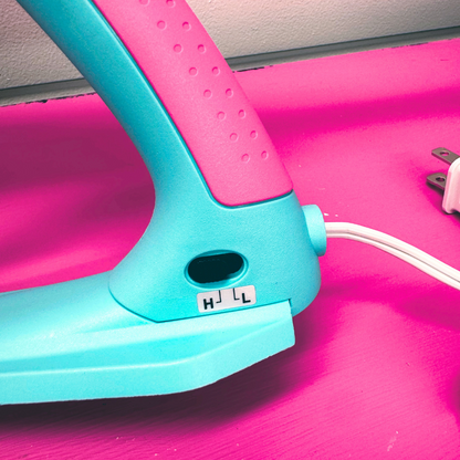 The Celebration Co. Exclusive Dual Temp Full-Size Hot Glue Gun