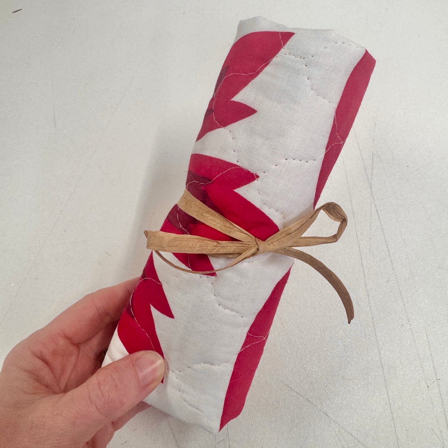 Two Tone Red & White Quilt Fat Quarter